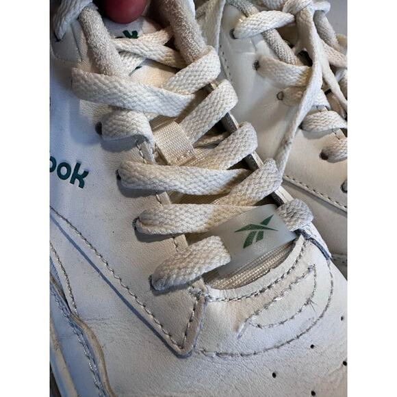 Reebok Women's 9 Club C Extra Platform Sneakers White Green - Picture 9 of 9